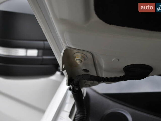 Белый МАН TGE, объемом двигателя 2 л и пробегом 239 тыс. км за 27500 $, фото 114 на Automoto.ua