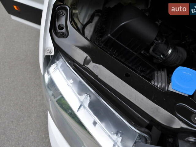 Белый МАН TGE, объемом двигателя 2 л и пробегом 239 тыс. км за 27500 $, фото 105 на Automoto.ua