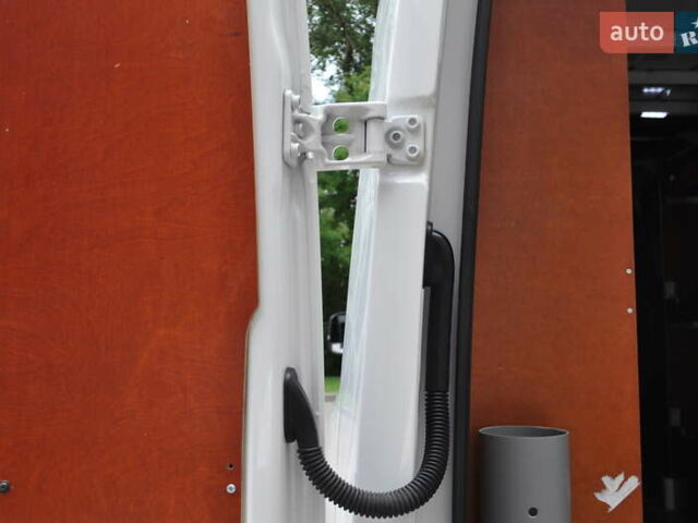 Белый МАН TGE, объемом двигателя 2 л и пробегом 239 тыс. км за 27500 $, фото 46 на Automoto.ua