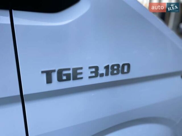 Білий МАН TGE, об'ємом двигуна 2.08 л та пробігом 175 тис. км за 26999 $, фото 16 на Automoto.ua