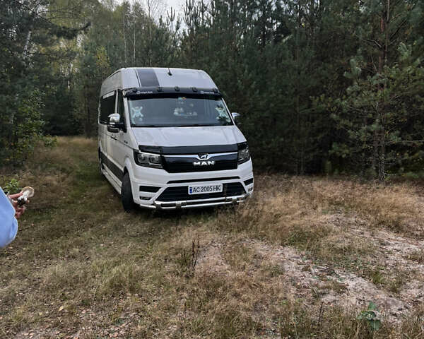 Белый МАН TGE, объемом двигателя 1.97 л и пробегом 400 тыс. км за 27000 $, фото 5 на Automoto.ua