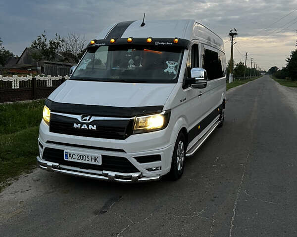 Белый МАН TGE, объемом двигателя 1.97 л и пробегом 400 тыс. км за 27000 $, фото 17 на Automoto.ua