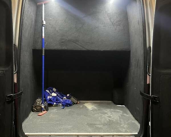 Белый МАН TGE, объемом двигателя 2.3 л и пробегом 220 тыс. км за 28367 $, фото 7 на Automoto.ua