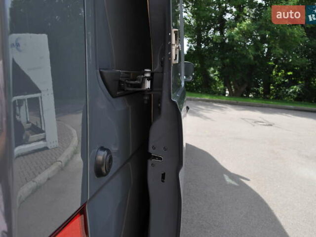 Серый МАН TGE, объемом двигателя 2 л и пробегом 220 тыс. км за 28800 $, фото 32 на Automoto.ua
