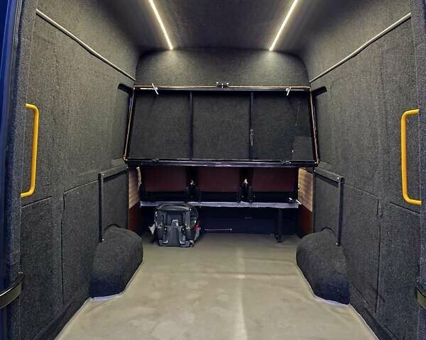 Синий МАН TGE, объемом двигателя 1.97 л и пробегом 465 тыс. км за 29500 $, фото 11 на Automoto.ua