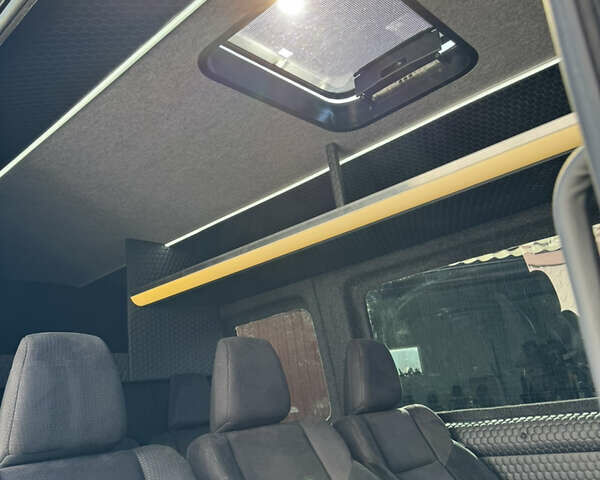 МАН TGE 2019 у Львові на Automoto.ua Синій МАН TGE, об'ємом двигуна 2 л та пробігом 290 тис. км за 25999 $, фото 61 на Automoto.ua