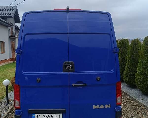 Синий МАН TGE, объемом двигателя 1.97 л и пробегом 400 тыс. км за 27900 $, фото 5 на Automoto.ua