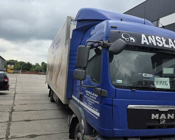 Синий МАН TGL 12.240, объемом двигателя 6.87 л и пробегом 371 тыс. км за 20900 $, фото 5 на Automoto.ua