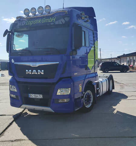 Синий МАН TGX 18.560, объемом двигателя 15.26 л и пробегом 480 тыс. км за 25000 $, фото 4 на Automoto.ua