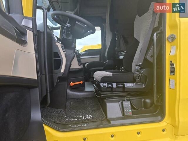 Желтый МАН TGX 18.460, объемом двигателя 0 л и пробегом 504 тыс. км за 25393 $, фото 15 на Automoto.ua