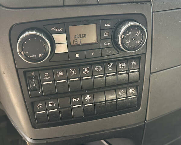 Белый МАН TGX 18.480, объемом двигателя 0 л и пробегом 880 тыс. км за 19999 $, фото 8 на Automoto.ua