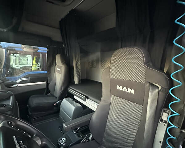 МАН TGX 18.480 2012 в Залещиках на Automoto.ua Красный МАН TGX 18.480, объемом двигателя 0 л и пробегом 730 тыс. км за 41000 $, фото 4 на Automoto.ua