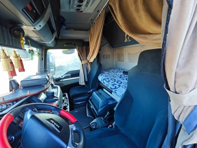 Красный МАН TGX 18.480, объемом двигателя 12.4 л и пробегом 0 тыс. км за 37000 $, фото 8 на Automoto.ua