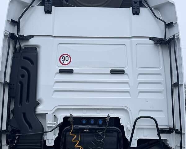 МАН TGX 18.480, объемом двигателя 12.4 л и пробегом 800 тыс. км за 23911 $, фото 6 на Automoto.ua