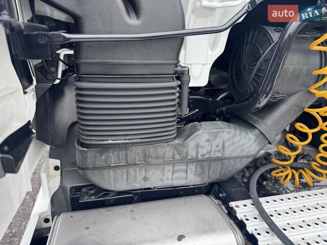 МАН TGX 18.480, объемом двигателя 12.4 л и пробегом 800 тыс. км за 23911 $, фото 15 на Automoto.ua