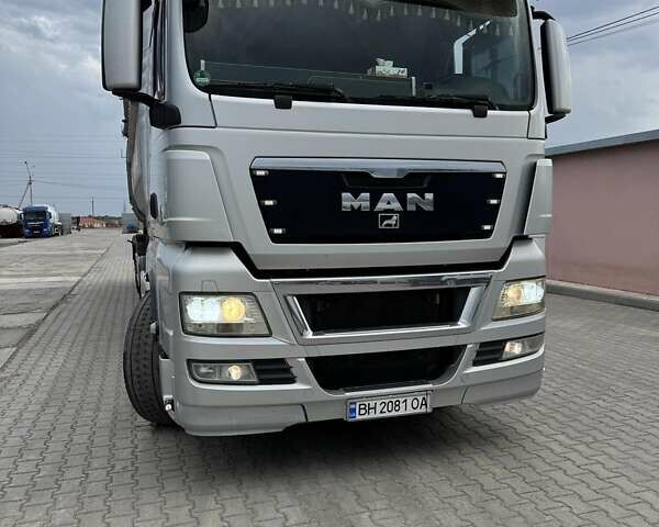 Серый МАН TGX 18.480, объемом двигателя 12.42 л и пробегом 820 тыс. км за 22700 $, фото 5 на Automoto.ua