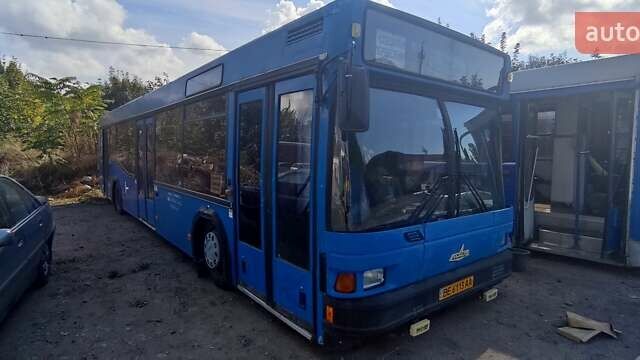 МАЗ 103 2006 у Миколаєві на Automoto.ua Синій МАЗ 103, об'ємом двигуна 7.12 л та пробігом 251 тис. км за 4200 $, фото 1 на Automoto.ua