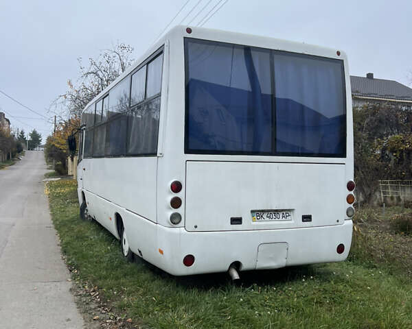 Белый МАЗ 256, объемом двигателя 0 л и пробегом 20 тыс. км за 12000 $, фото 10 на Automoto.ua