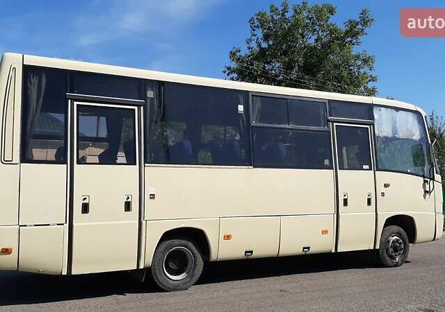 Бежевый МАЗ 256, объемом двигателя 4.75 л и пробегом 500 тыс. км за 10000 $, фото 6 на Automoto.ua