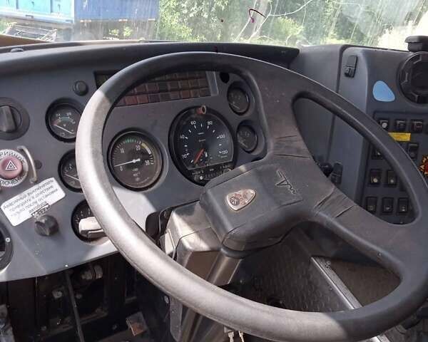 Синий МАЗ 256, объемом двигателя 4.75 л и пробегом 630 тыс. км за 1000 $, фото 7 на Automoto.ua