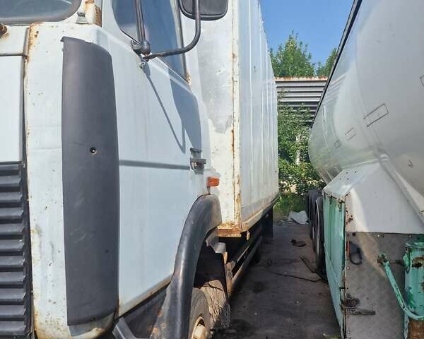 Серый МАЗ 437040, объемом двигателя 4.75 л и пробегом 120 тыс. км за 4900 $, фото 1 на Automoto.ua