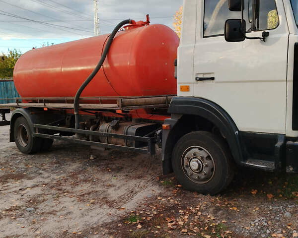 МАЗ 437041 2006 в Боярка на Automoto.ua Белый МАЗ 437041, объемом двигателя 4.75 л и пробегом 329 тыс. км за 12900 $, фото 2 на Automoto.ua