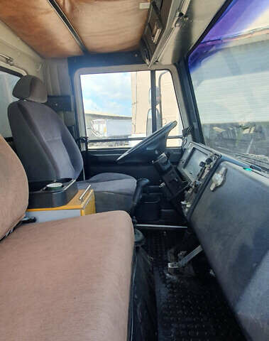 Белый МАЗ 437041, объемом двигателя 4.75 л и пробегом 247 тыс. км за 9000 $, фото 5 на Automoto.ua