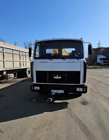 Белый МАЗ 437041, объемом двигателя 4.75 л и пробегом 220 тыс. км за 14600 $, фото 16 на Automoto.ua