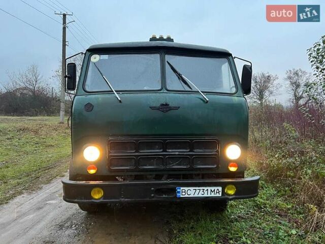 Зеленый МАЗ 500, объемом двигателя 11.15 л и пробегом 1000 тыс. км за 3500 $, фото 3 на Automoto.ua