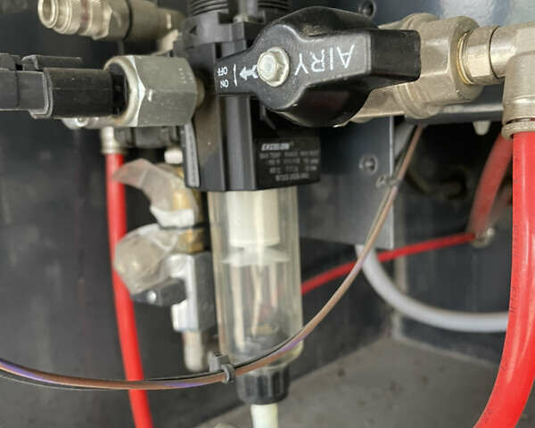 МАЗ 5331 2014 в Одессе на Automoto.ua МАЗ 5331, объемом двигателя 0 л и пробегом 2 тыс. км за 80000 $, фото 7 на Automoto.ua