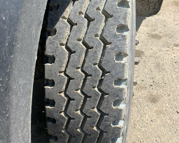 МАЗ 53366, объемом двигателя 14.9 л и пробегом 308 тыс. км за 10000 $, фото 5 на Automoto.ua