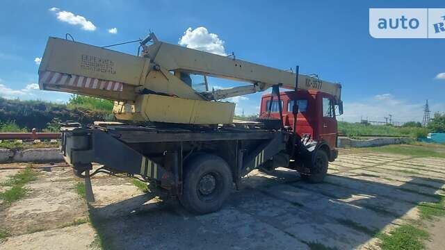 Красный МАЗ 5337, объемом двигателя 11.15 л и пробегом 1 тыс. км за 10000 $, фото 2 на Automoto.ua