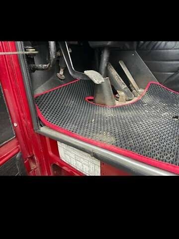 Красный МАЗ 5337, объемом двигателя 0 л и пробегом 276 тыс. км за 18600 $, фото 1 на Automoto.ua