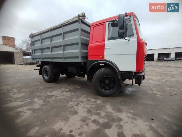 Красный МАЗ 53371, объемом двигателя 11.15 л и пробегом 40 тыс. км за 12000 $, фото 2 на Automoto.ua