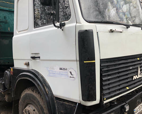 Белый МАЗ 543205, объемом двигателя 14.8 л и пробегом 220 тыс. км за 8000 $, фото 12 на Automoto.ua
