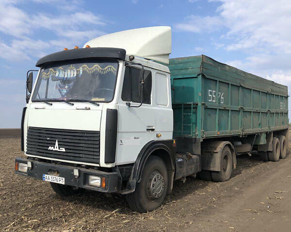 Белый МАЗ 543205, объемом двигателя 14.8 л и пробегом 220 тыс. км за 8000 $, фото 3 на Automoto.ua