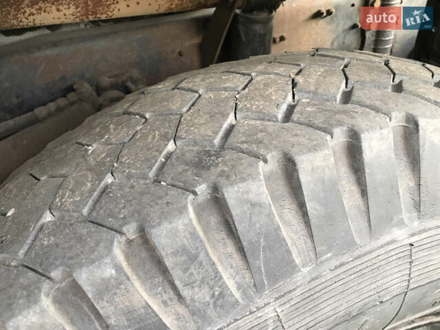 Красный МАЗ 54329, объемом двигателя 14.86 л и пробегом 121 тыс. км за 5400 $, фото 11 на Automoto.ua