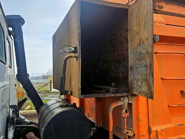 Білий МАЗ 5516, об'ємом двигуна 14.9 л та пробігом 380 тис. км за 11000 $, фото 3 на Automoto.ua