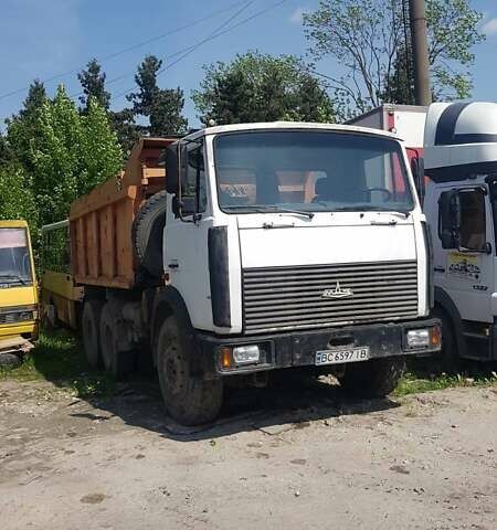 Белый МАЗ 5516, объемом двигателя 14.9 л и пробегом 230 тыс. км за 16800 $, фото 3 на Automoto.ua