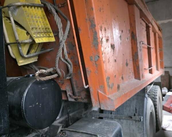 Белый МАЗ 5516, объемом двигателя 0 л и пробегом 350 тыс. км за 13500 $, фото 2 на Automoto.ua