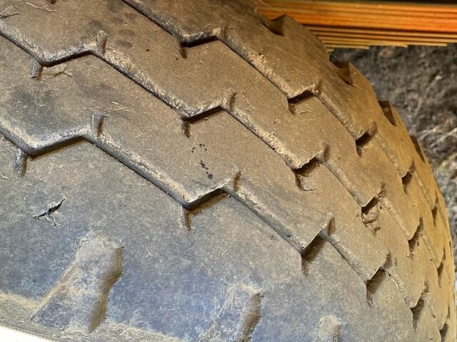 МАЗ 5516 2007 в Бершаде на Automoto.ua МАЗ 5516, объемом двигателя 14.9 л и пробегом 1000 тыс. км за 17000 $, фото 4 на Automoto.ua