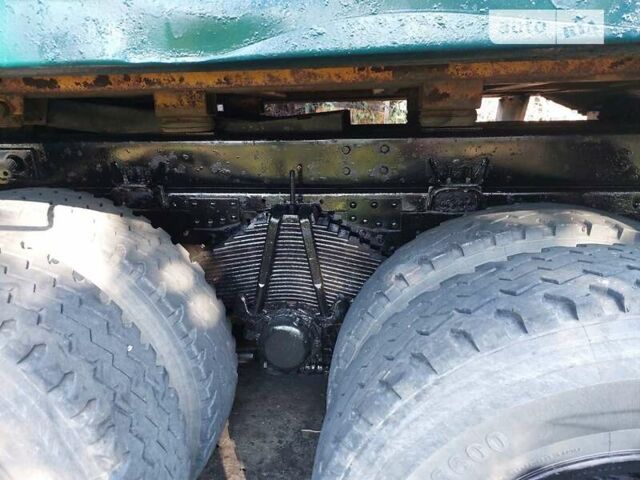 Серый МАЗ 5516, объемом двигателя 14.86 л и пробегом 200 тыс. км за 12500 $, фото 4 на Automoto.ua