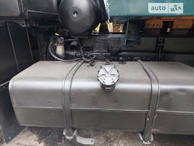 Серый МАЗ 5516, объемом двигателя 14.86 л и пробегом 200 тыс. км за 12500 $, фото 8 на Automoto.ua