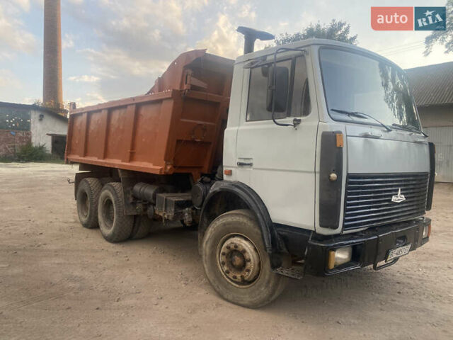 Серый МАЗ 5516, объемом двигателя 14.86 л и пробегом 450 тыс. км за 9300 $, фото 1 на Automoto.ua