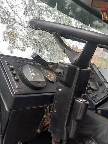 Белый МАЗ 551605, объемом двигателя 14.86 л и пробегом 120 тыс. км за 10500 $, фото 4 на Automoto.ua