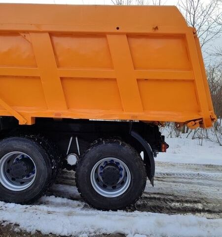 Белый МАЗ 551605, объемом двигателя 14.86 л и пробегом 200 тыс. км за 24000 $, фото 5 на Automoto.ua