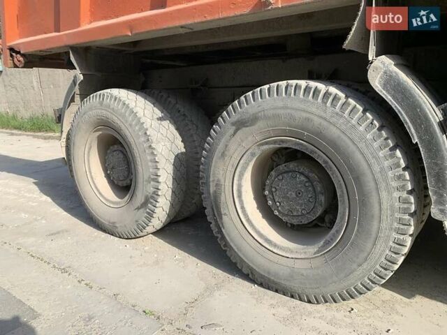 Белый МАЗ 551605, объемом двигателя 14.86 л и пробегом 239 тыс. км за 17000 $, фото 10 на Automoto.ua