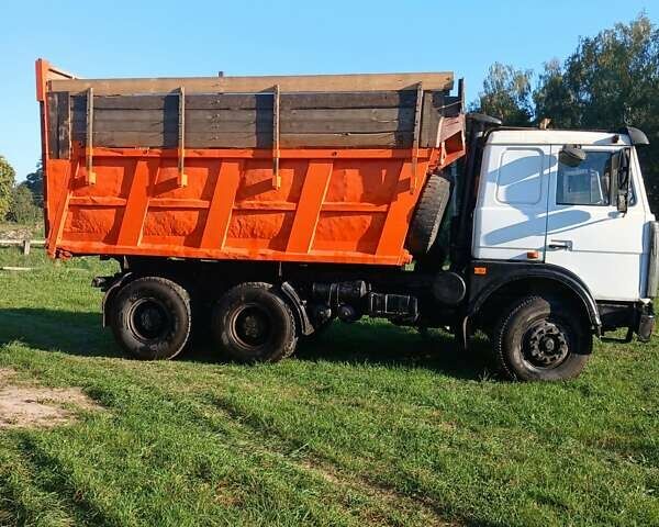 Білий МАЗ 551605, об'ємом двигуна 14.9 л та пробігом 270 тис. км за 12499 $, фото 2 на Automoto.ua