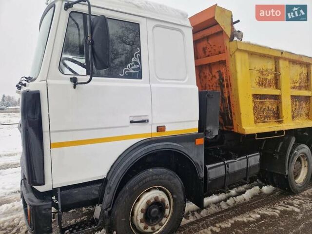 Белый МАЗ 551605, объемом двигателя 14.86 л и пробегом 250 тыс. км за 17500 $, фото 23 на Automoto.ua