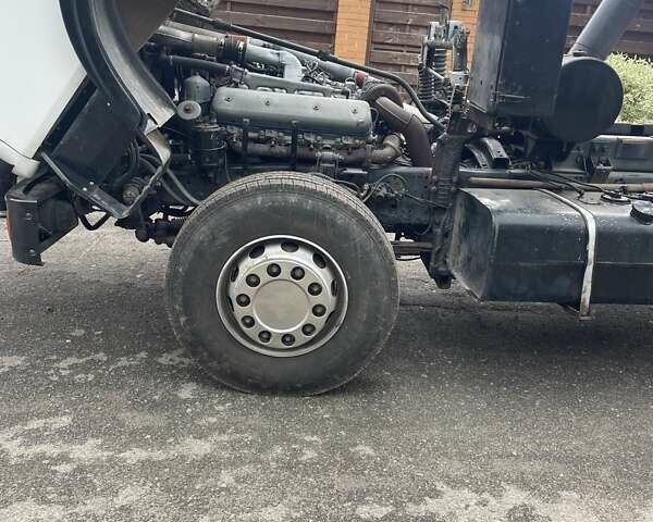 Белый МАЗ 551605, объемом двигателя 14.86 л и пробегом 110 тыс. км за 21500 $, фото 27 на Automoto.ua